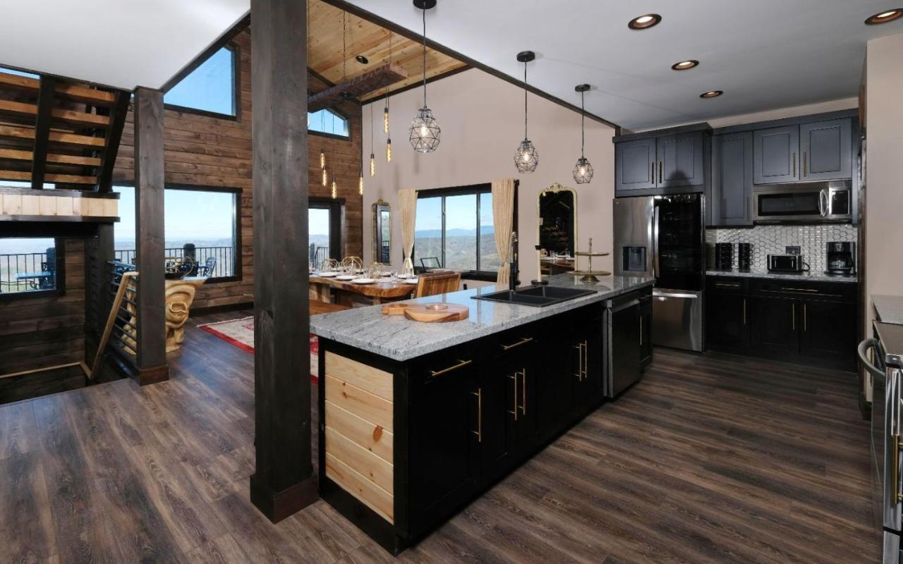 Elevation Station Villa Gatlinburg Bagian luar foto